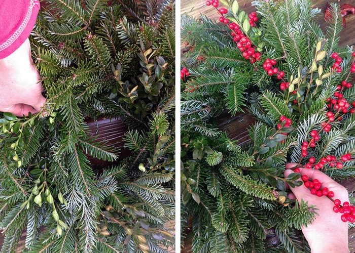 adicionando bagas na guirlanda 