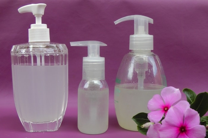 Como fazer desinfetante para as mãos super eficiente