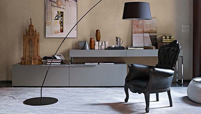 sofás clássicos com mobilia moderna