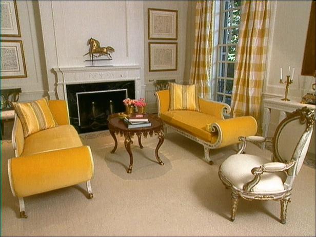 Estilo Clássico de decoração saleta mostarda clássica