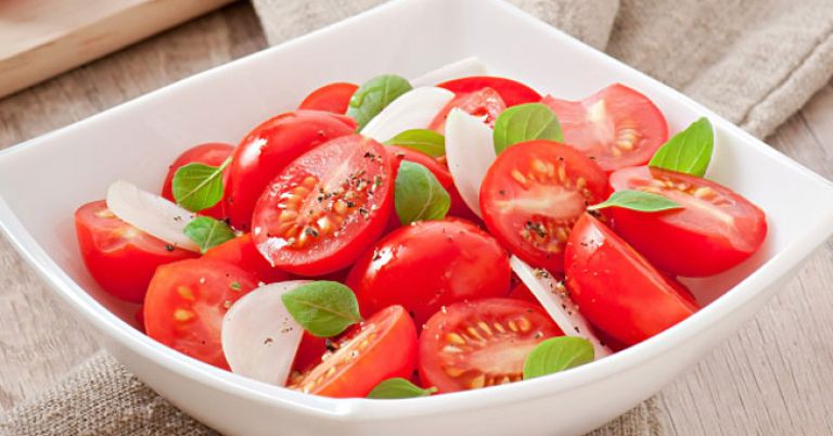 salada de tomate