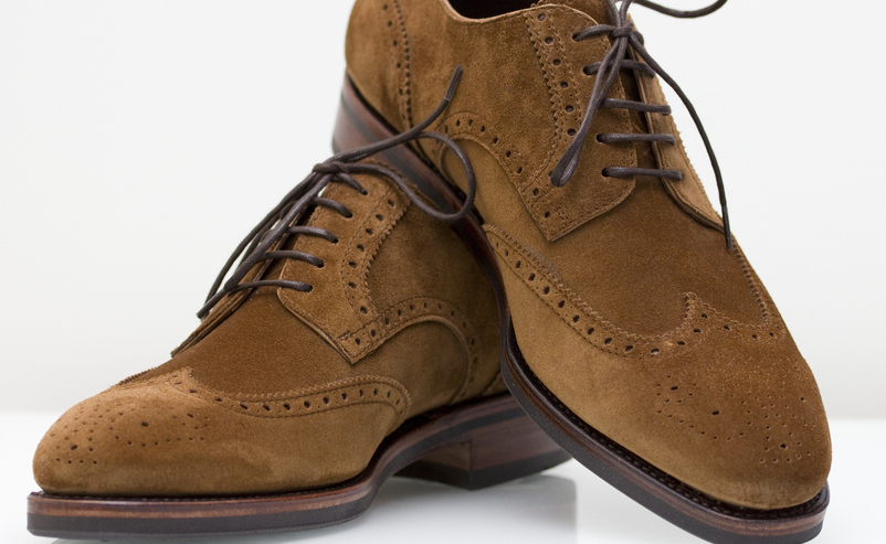 Como limpar seus sapatos sujos rapidamente