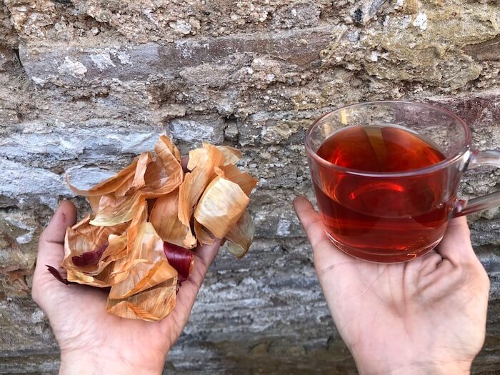 7 Boas Razões Para Guardar as Cascas de Cebola e Alho