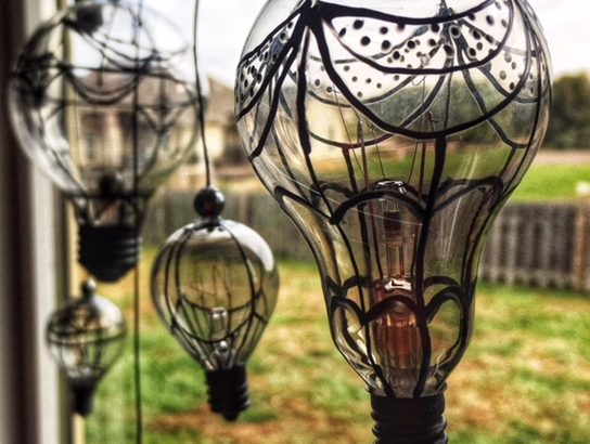 DIY Balões decorativos com lâmpadas usadas lampada decorativa