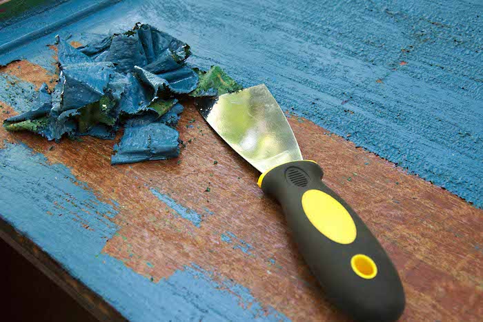 Decapagem: Como Reformar Sua Estante de Madeira Facil ! decapagem da madeira